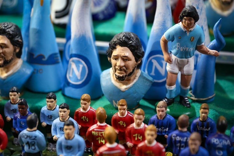 Maradona Miniature in Naples